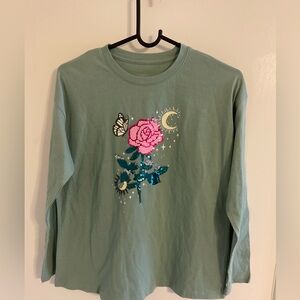 Long sleeved Cotton, with Cute Bling Rose motif. NewGreat color. Size XL (14-16)